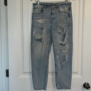 American Eagle 90s slim Boyfriend Jeans Size 6 short